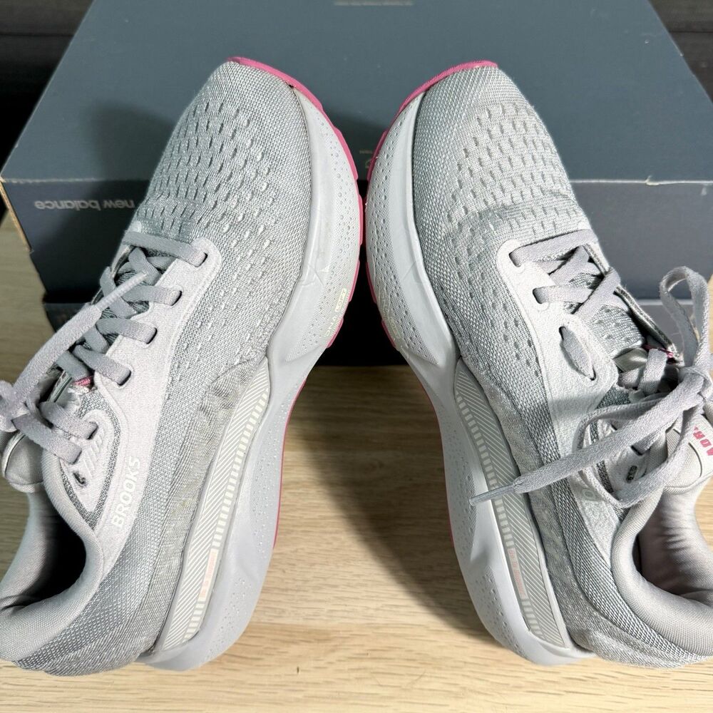 Brooks Adrenaline GTS 24 Alloy Gray Zephyr Daily Running Shoes Women's Size 6.5D - Picture 11 of 12